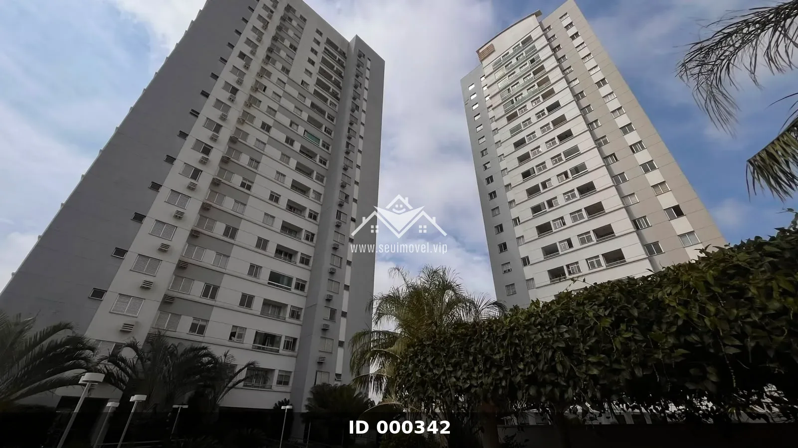 Lindo Apartamento de 2 Quartos (1 Suíte) para Locação no Condomínio Garden Cachoeira