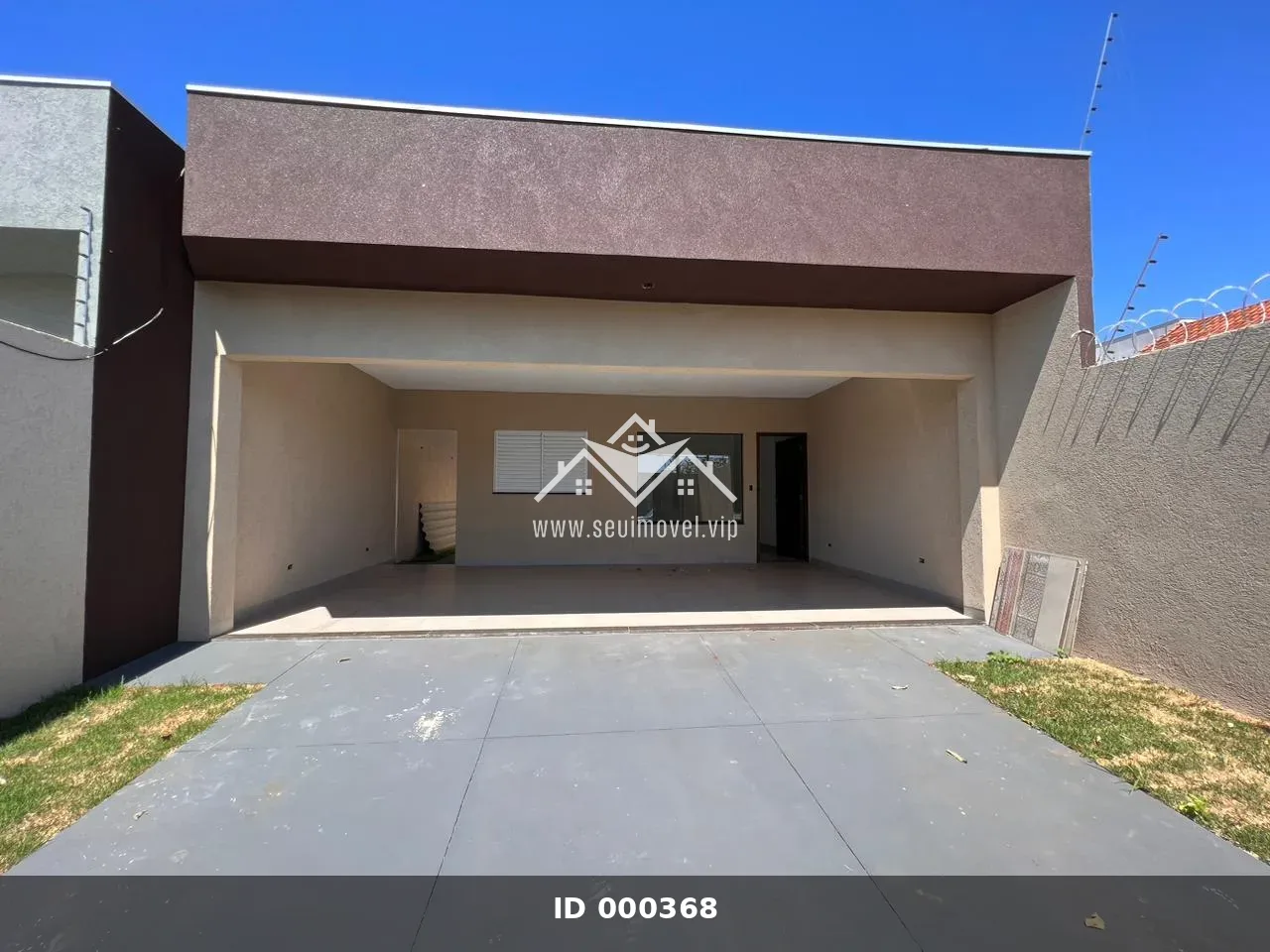 Casa nova na Vila Carvalho com 3 suítes e área gourmet
